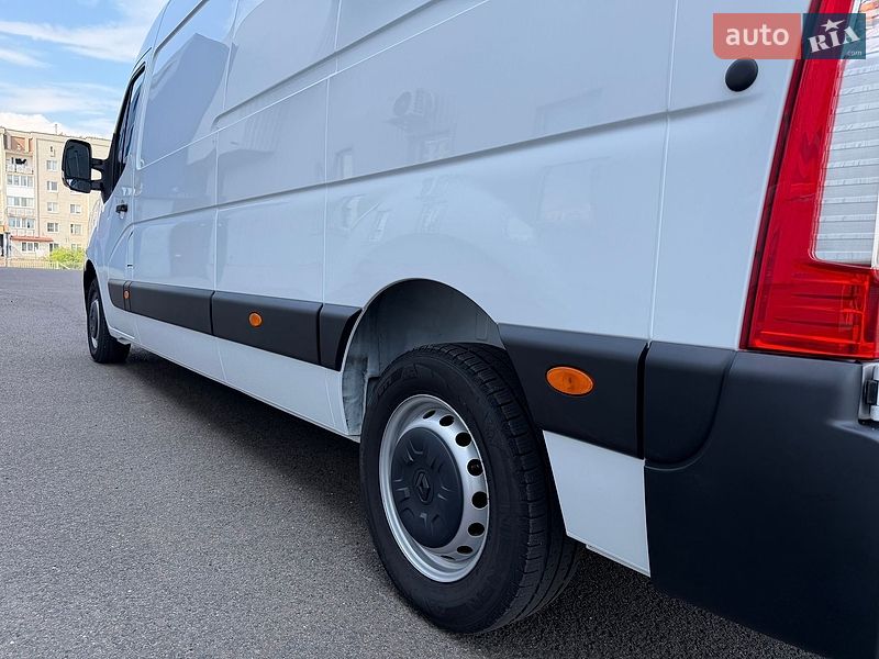 Вантажний фургон Renault Master 2022 в Ковелі
