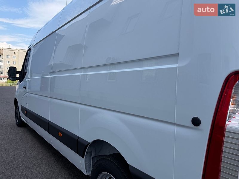 Вантажний фургон Renault Master 2022 в Ковелі