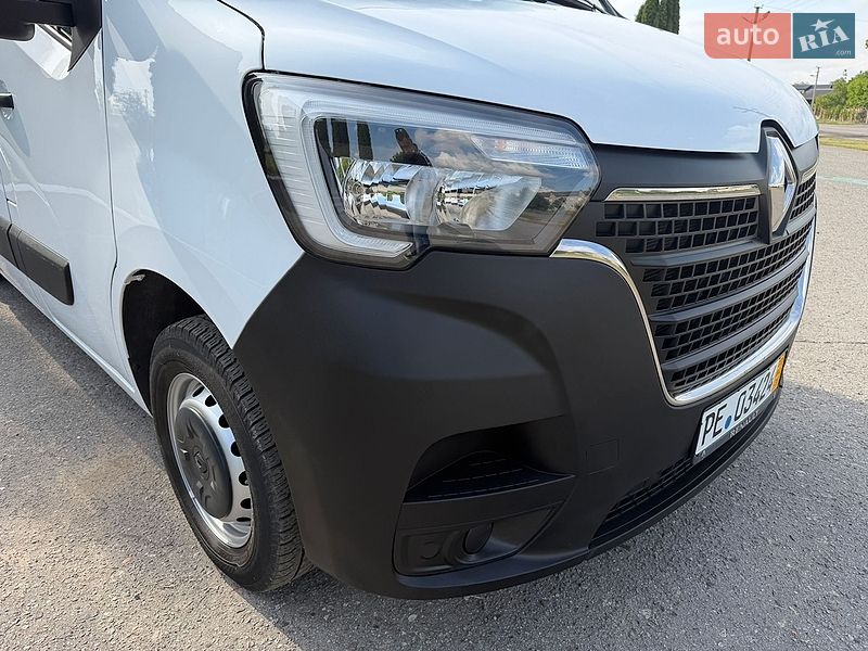 Вантажний фургон Renault Master 2021 в Дубні