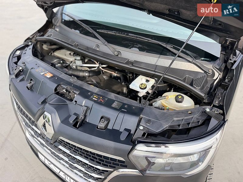 Мікроавтобус вантажний (до 3,5т) Renault Master 2021 в Дубні