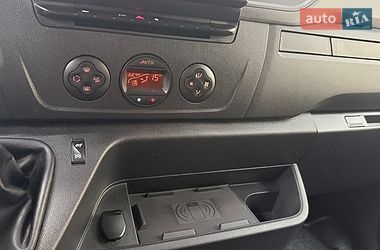Вантажний фургон Renault Master 2023 в Києві