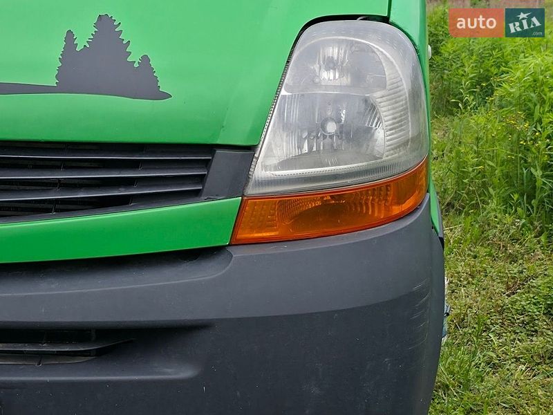 Минивэн Renault Master 2006 в Глевахе