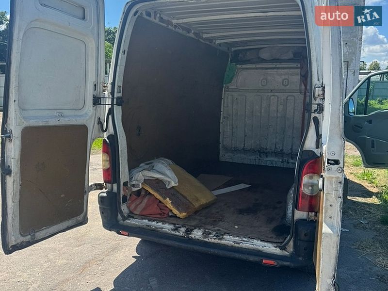Грузовой фургон Renault Master 2006 в Прилуках