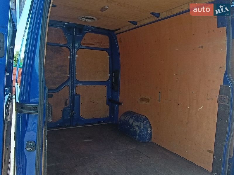 Грузовой фургон Renault Master 2016 в Днепре