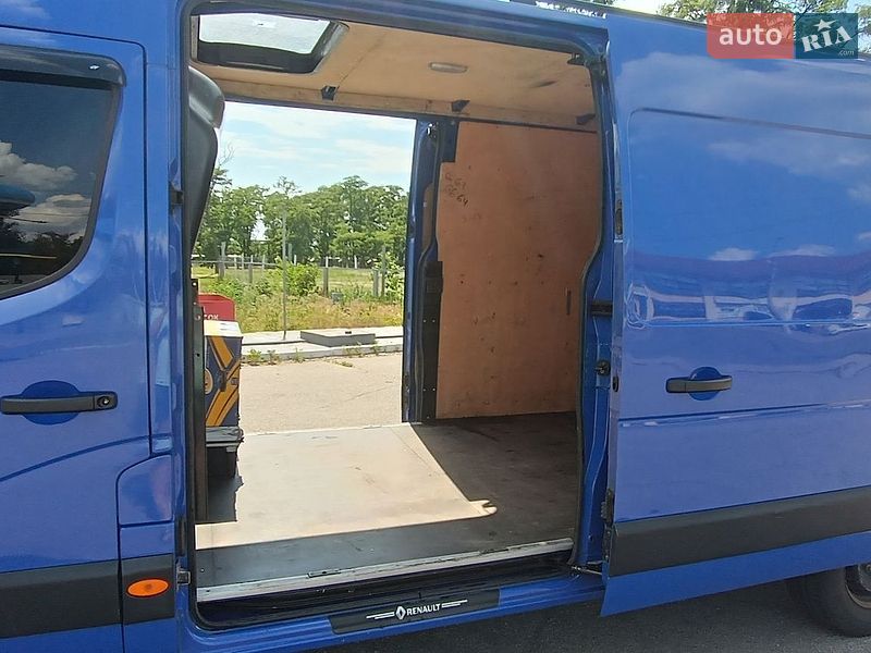 Грузовой фургон Renault Master 2016 в Днепре