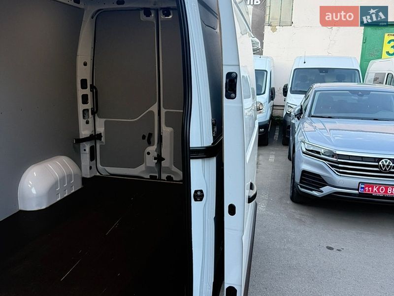 Грузовой фургон Renault Master 2020 в Луцке