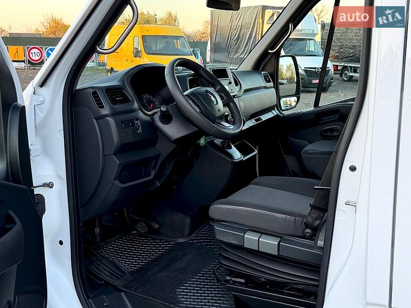Вантажний фургон Renault Master 2021 в Ковелі
