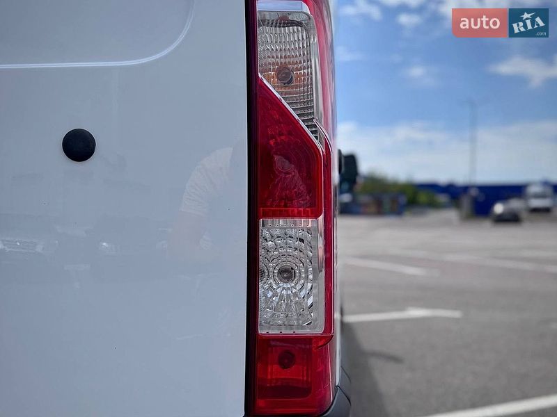 Грузовой фургон Renault Master 2021 в Киеве