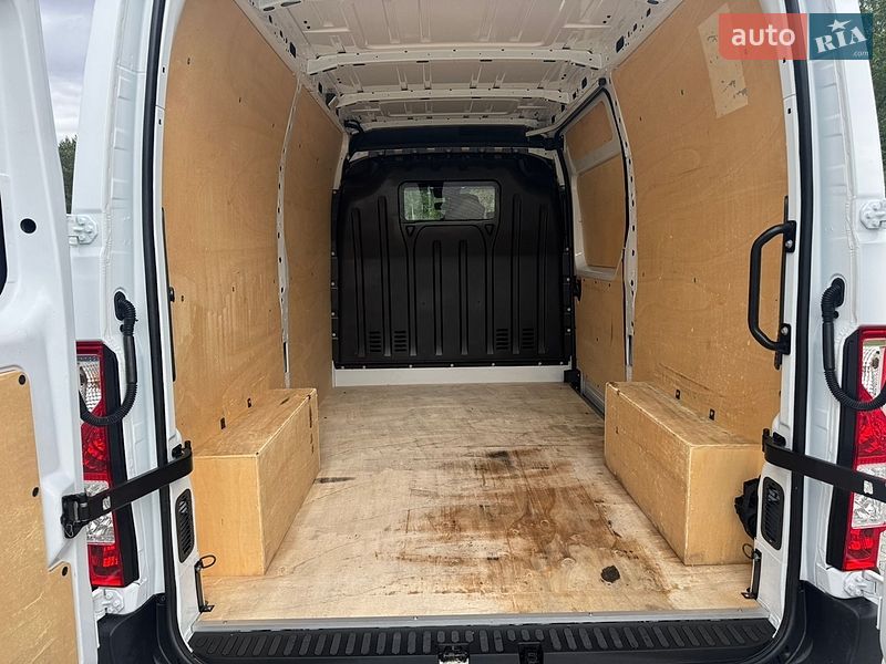 Грузовой фургон Renault Master 2022 в Ковеле