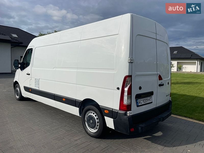 Грузовой фургон Renault Master 2016 в Ковеле