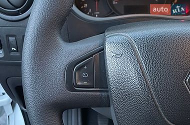 Грузовой фургон Renault Master 2016 в Ковеле
