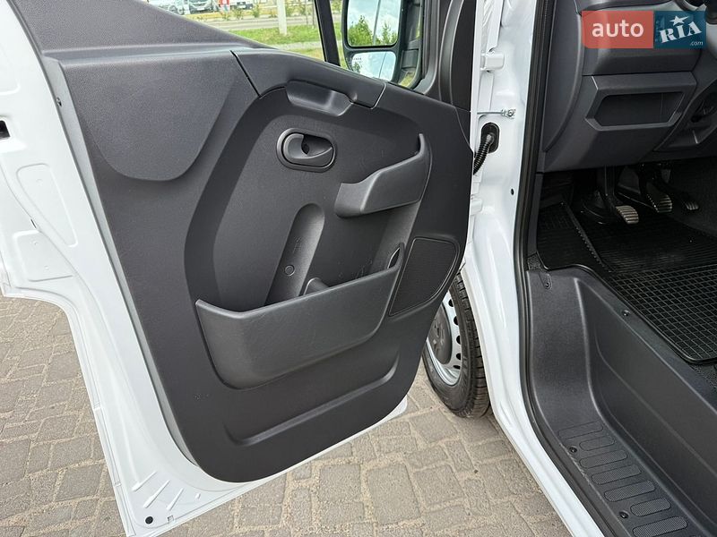 Вантажний фургон Renault Master 2023 в Дубні фото 40 Вантажний фургон Renault Master 2023 в Дубні