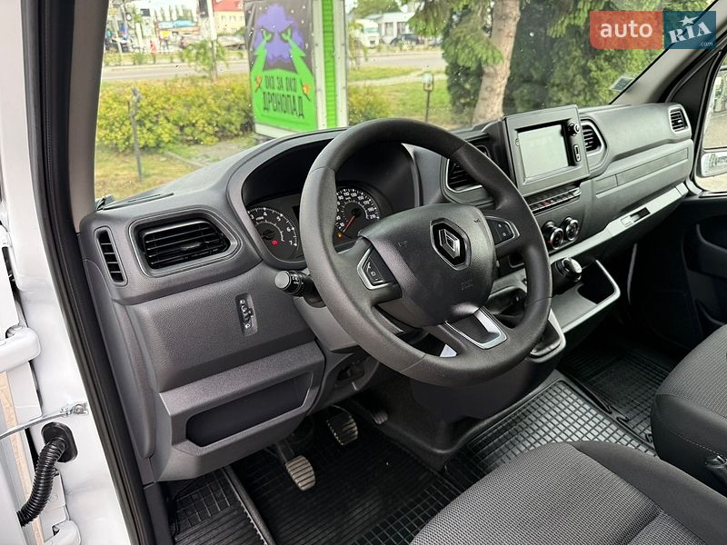 Вантажний фургон Renault Master 2023 в Дубні фото 48 Вантажний фургон Renault Master 2023 в Дубні