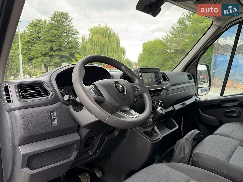 Грузовой фургон Renault Master 2021 в Луцке