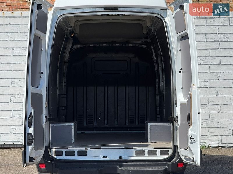 Грузовой фургон Renault Master 2024 в Киеве фото 17 Грузовой фургон Renault Master 2024 в Киеве