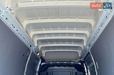 Грузовой фургон Renault Master 2024 в Киеве фото 19 Грузовой фургон Renault Master 2024 в Киеве