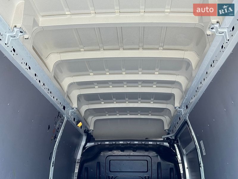 Грузовой фургон Renault Master 2024 в Киеве фото 19 Грузовой фургон Renault Master 2024 в Киеве