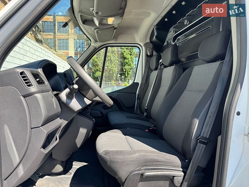 Грузовой фургон Renault Master 2024 в Киеве фото 24 Грузовой фургон Renault Master 2024 в Киеве