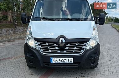 Грузовой фургон Renault Master 2015 в Маневичах