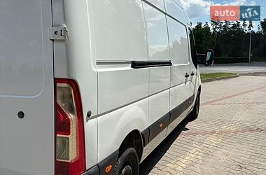 Грузовой фургон Renault Master 2015 в Маневичах