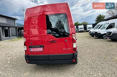 Грузовой фургон Renault Master 2024 в Хусте
