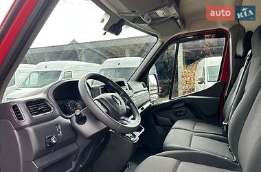 Грузовой фургон Renault Master 2024 в Хусте