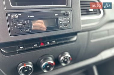 Грузовой фургон Renault Master 2024 в Хусте