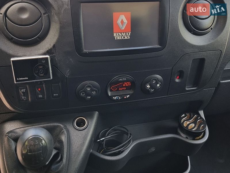 Микроавтобус грузовой (до 3,5т) Renault Master 2017 в Василькове