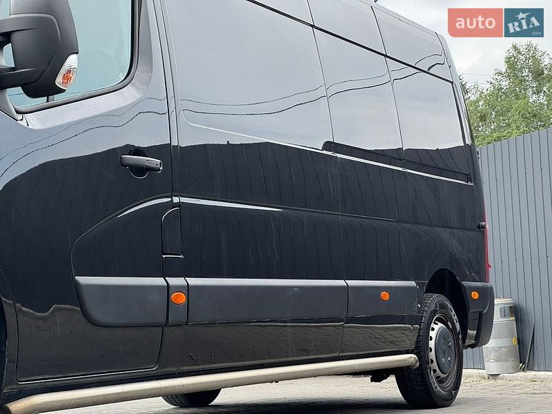 Мікроавтобус вантажний (до 3,5т) Renault Master 2021 в Рівному