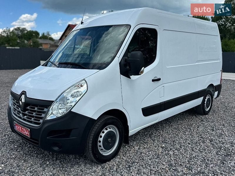 Вантажний фургон Renault Master 2019 в Львові
