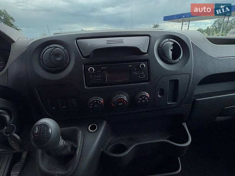 Грузовой фургон Renault Master 2016 в Киеве фото 35 Грузовой фургон Renault Master 2016 в Киеве