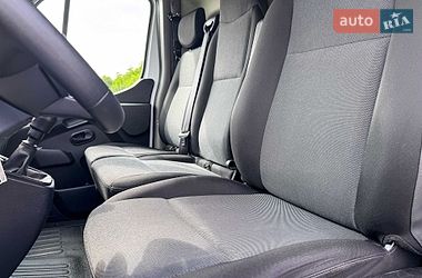 Вантажний фургон Renault Master 2022 в Рівному