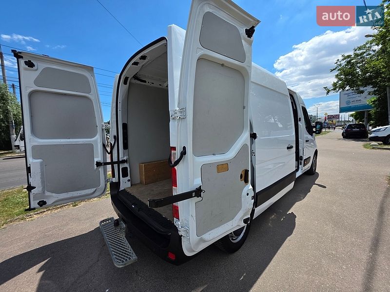 Грузовой фургон Renault Master 2019 в Одессе