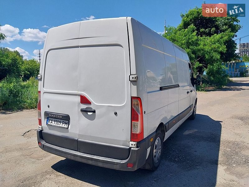 Грузовой фургон Renault Master 2011 в Киеве