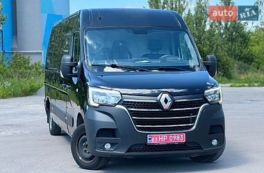 Вантажний фургон Renault Master 2021 в Рівному