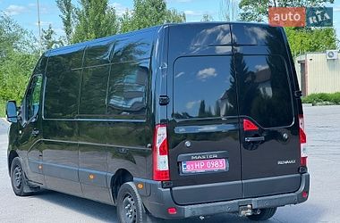 Вантажний фургон Renault Master 2021 в Рівному
