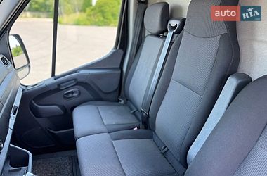 Вантажний фургон Renault Master 2021 в Рівному