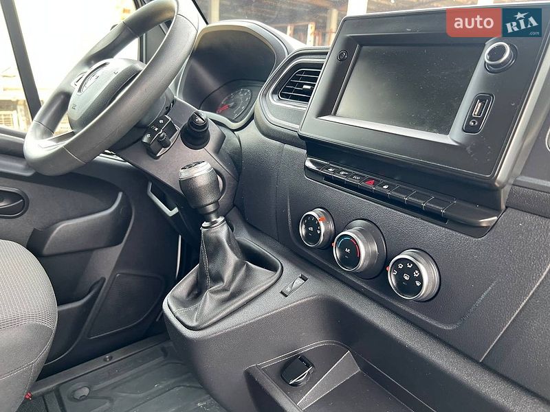 Грузовой фургон Renault Master 2022 в Владимире