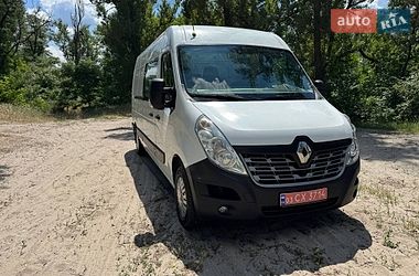 Вантажний фургон Renault Master 2015 в Полтаві