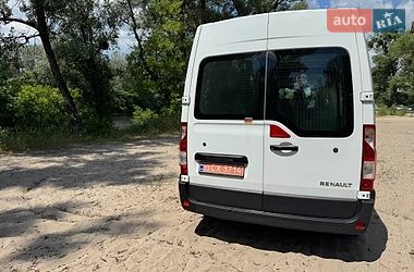 Грузовой фургон Renault Master 2015 в Полтаве