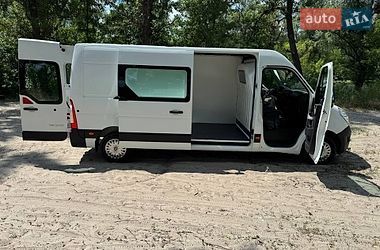 Грузовой фургон Renault Master 2015 в Полтаве