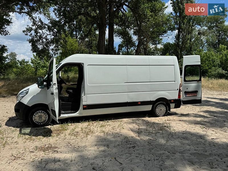 Грузовой фургон Renault Master 2015 в Полтаве