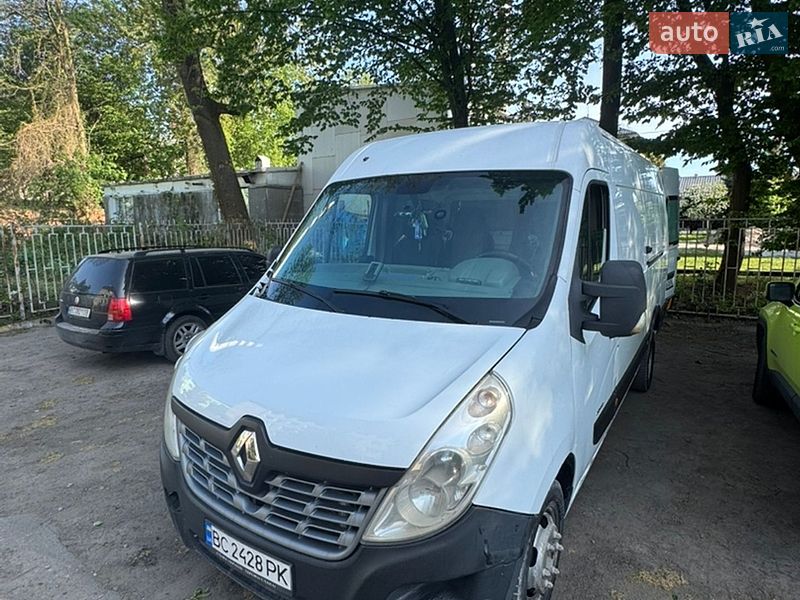 Грузовой фургон Renault Master 2013 в Львове