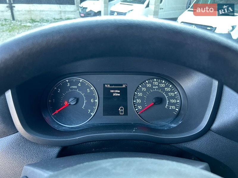 Вантажний фургон Renault Master 2022 в Хусті
