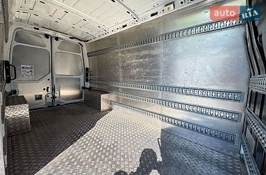Вантажний фургон Renault Master 2021 в Рівному
