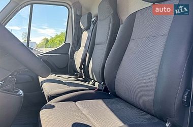 Вантажний фургон Renault Master 2021 в Рівному
