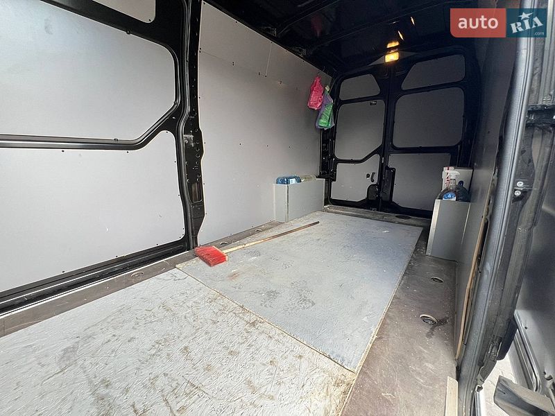Грузовой фургон Renault Master 2023 в Киеве