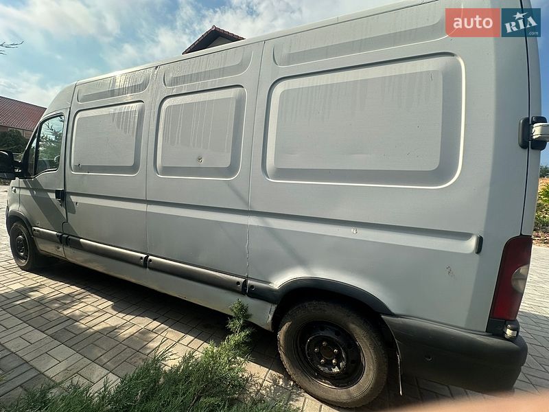 Микроавтобус грузовой (до 3,5т) Renault Master 2005 в Николаеве