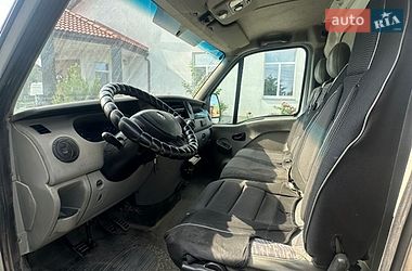 Микроавтобус грузовой (до 3,5т) Renault Master 2005 в Николаеве