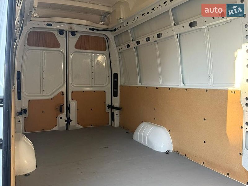 Вантажний фургон Renault Master 2019 в Луцьку